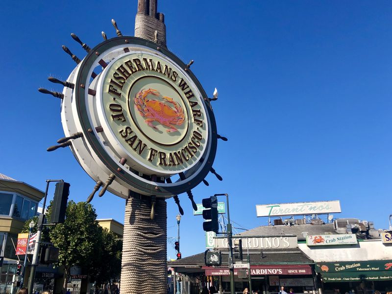 アメリカ港町の雰囲気を楽しめる観光名所 アメリカ フィッシャーマンズワーフ！