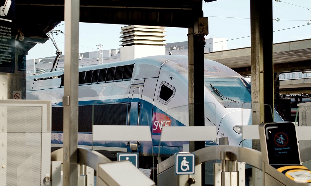 フランスから他都市への行き方