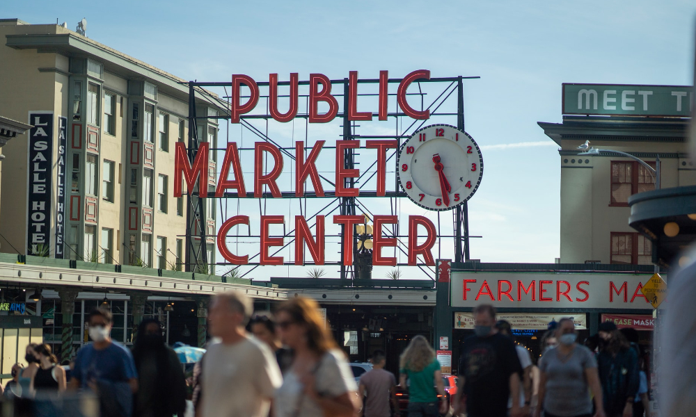 シアトルおすすめ観光スポット:パイク プレイス マーケット