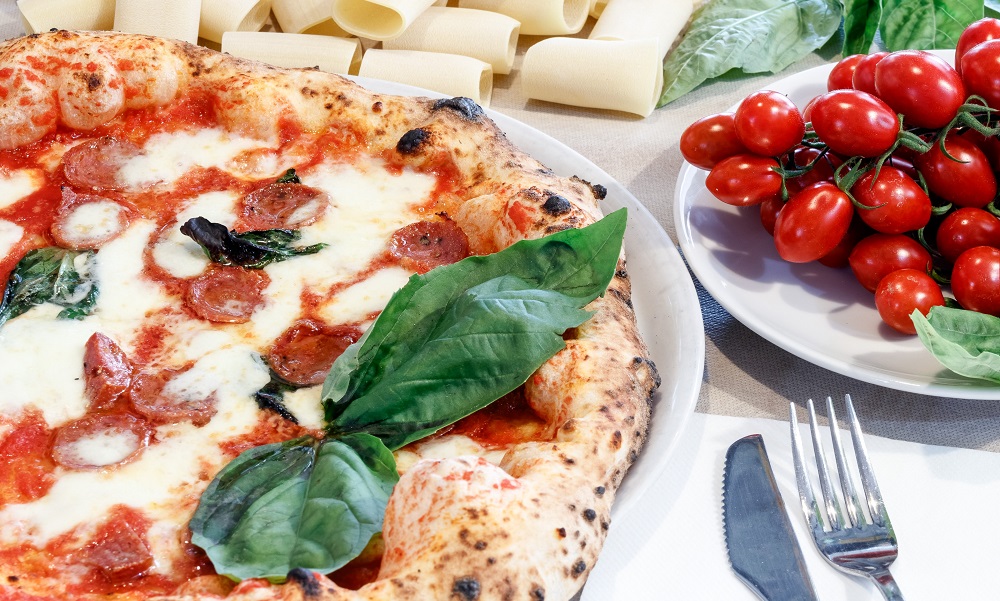 ナポリのおすすめレストラン5選&アクセス方法【リピーターが厳選】