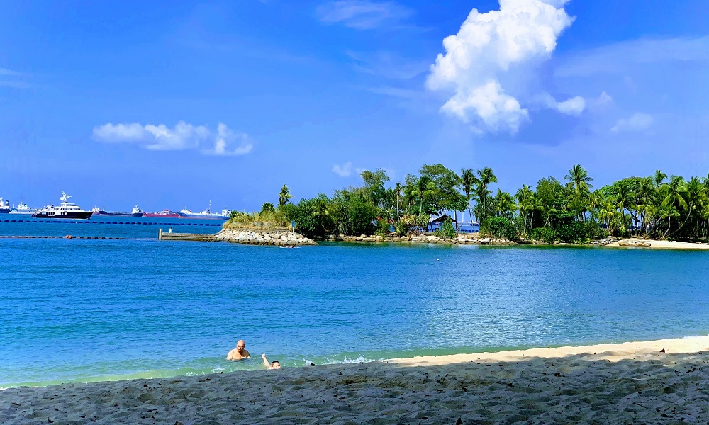 シンガポール観光地で有名な場所 セントーサ島!