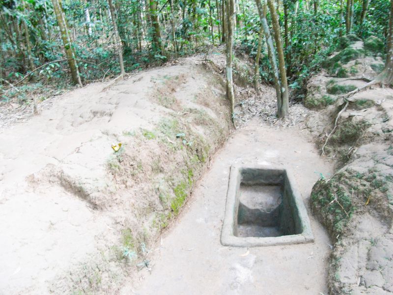 ホーチミン市のおすすめスポット：クチトンネル